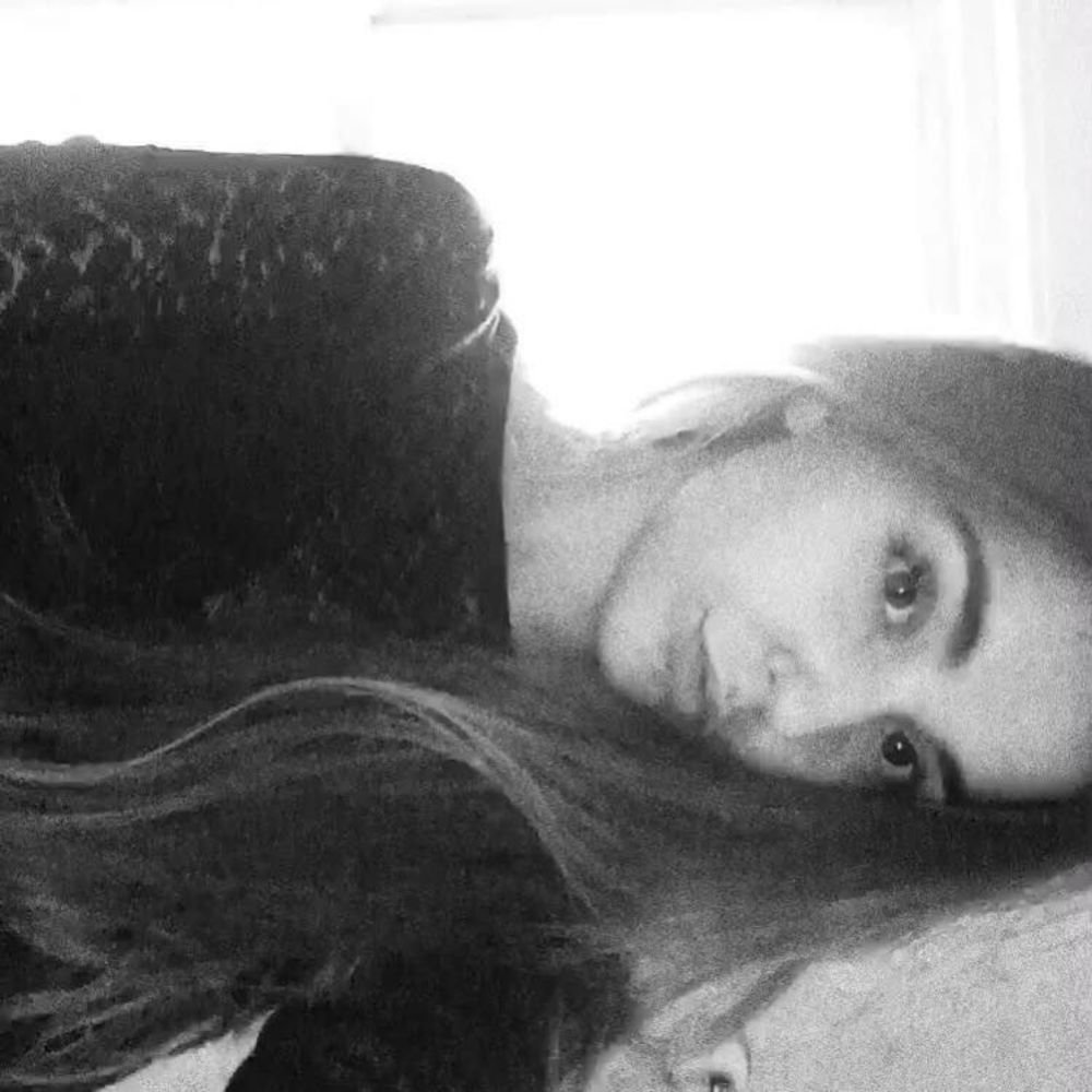 Meet your Posher, Myra